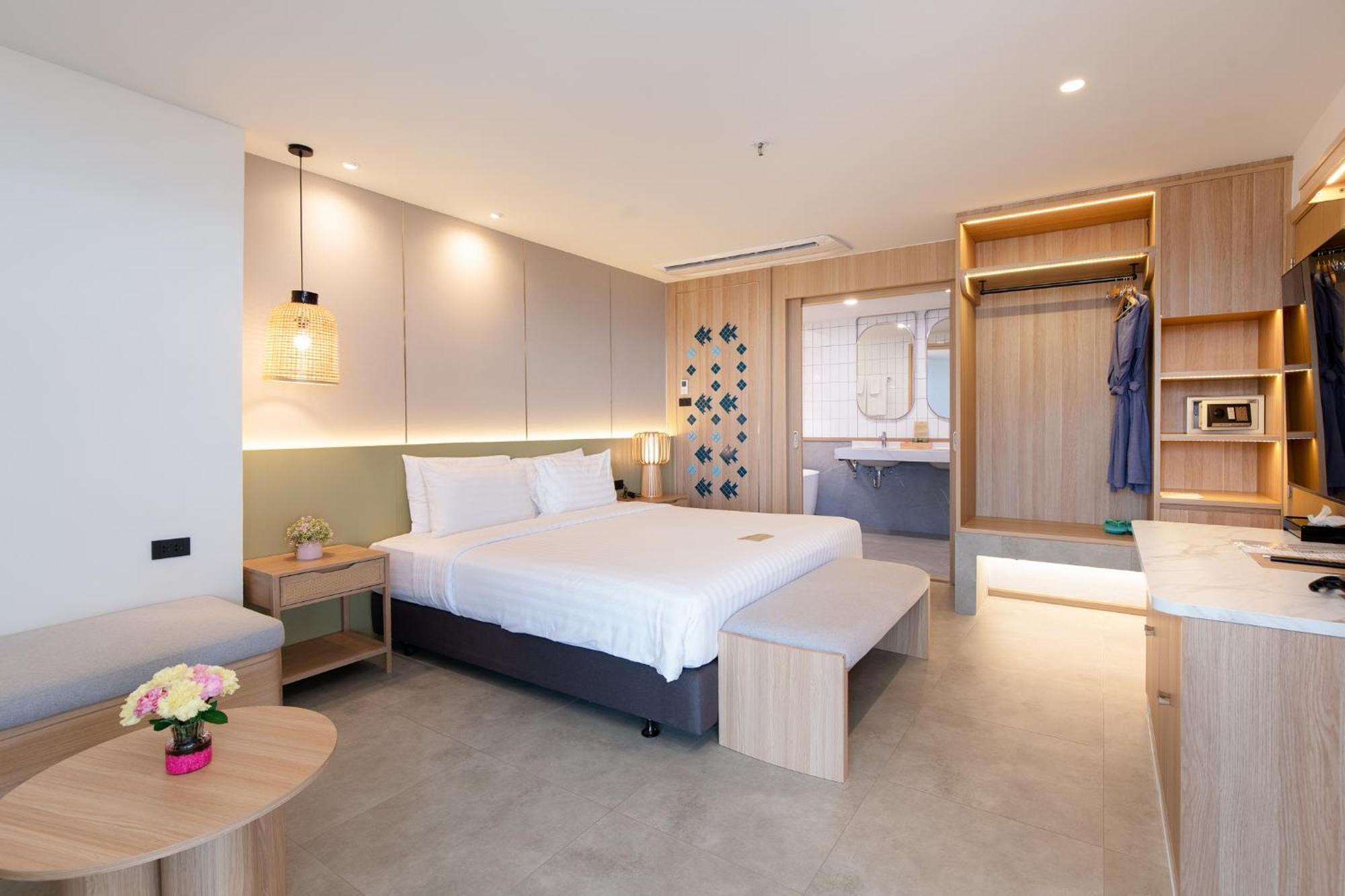Jomtien Thani Hotel Bagian luar foto