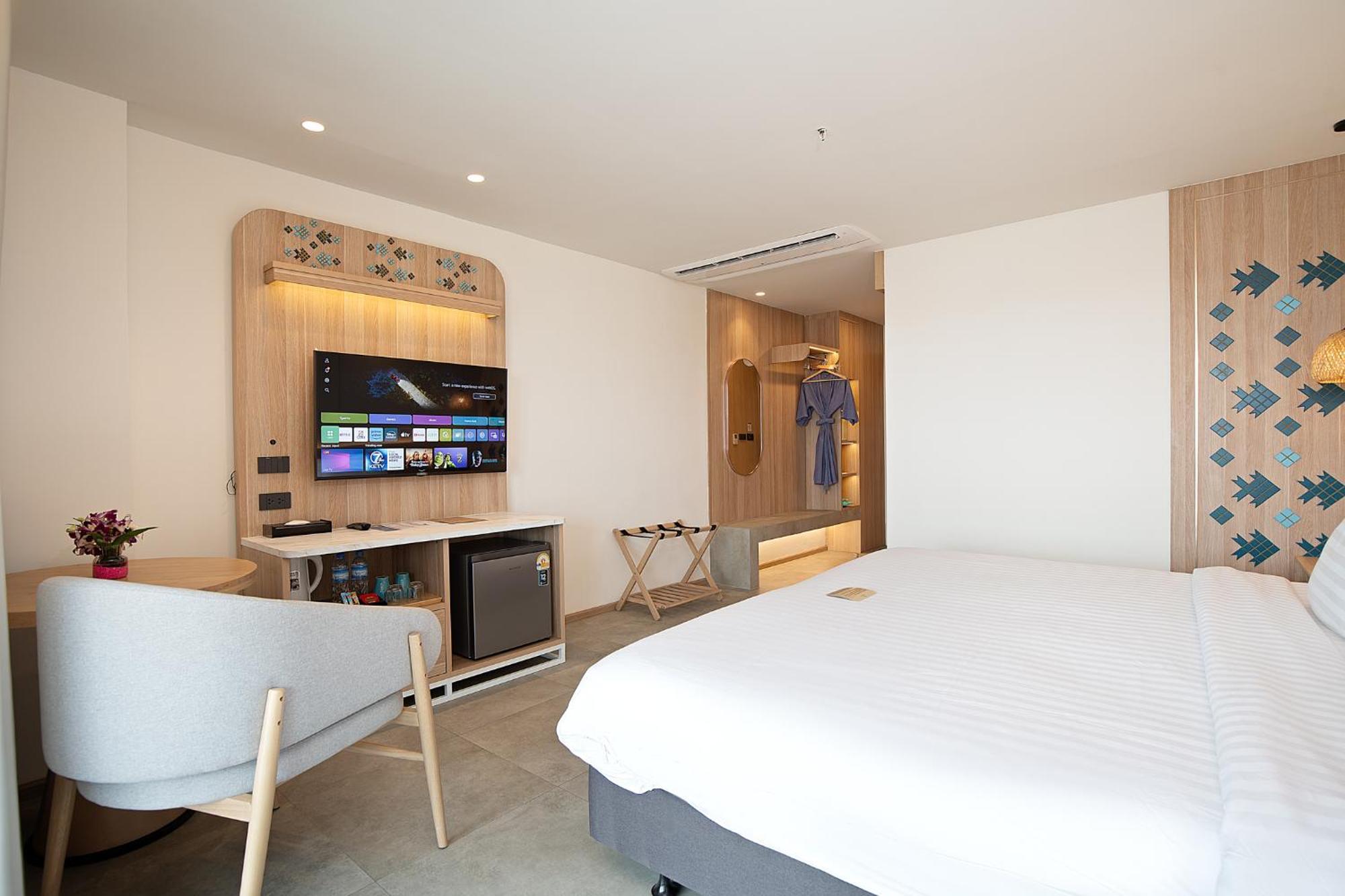 Jomtien Thani Hotel Bagian luar foto