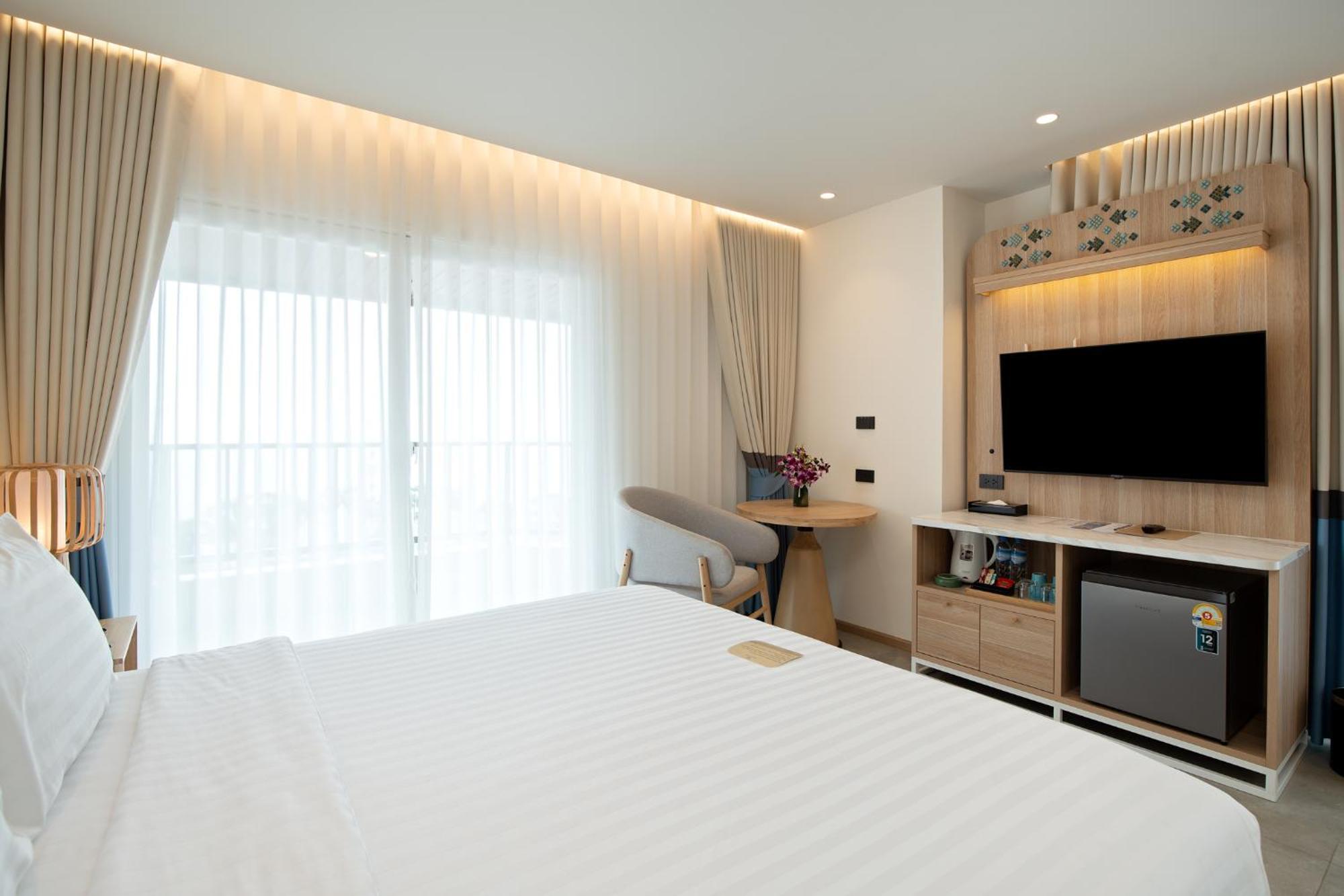 Jomtien Thani Hotel Bagian luar foto