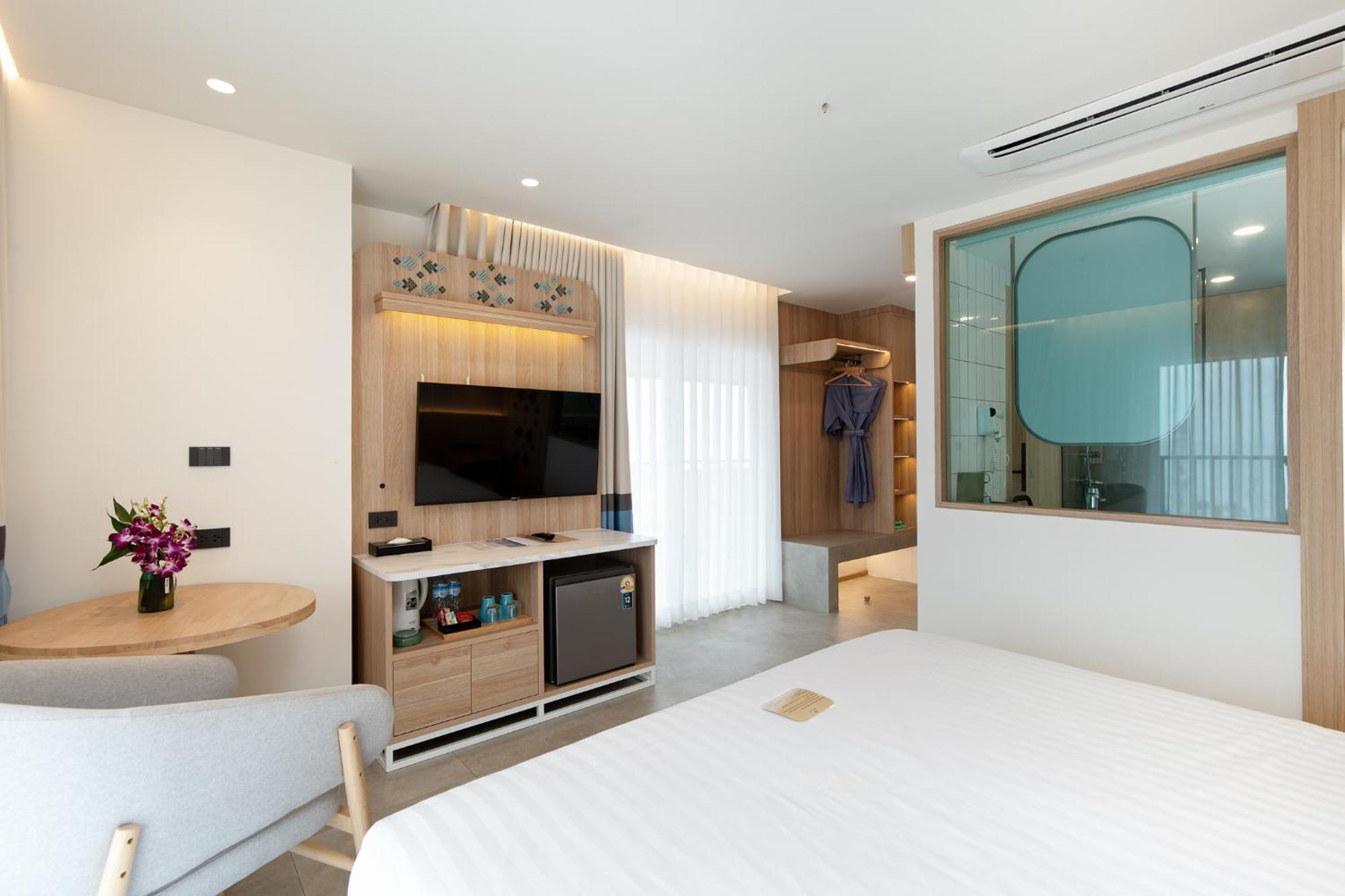 Jomtien Thani Hotel Bagian luar foto