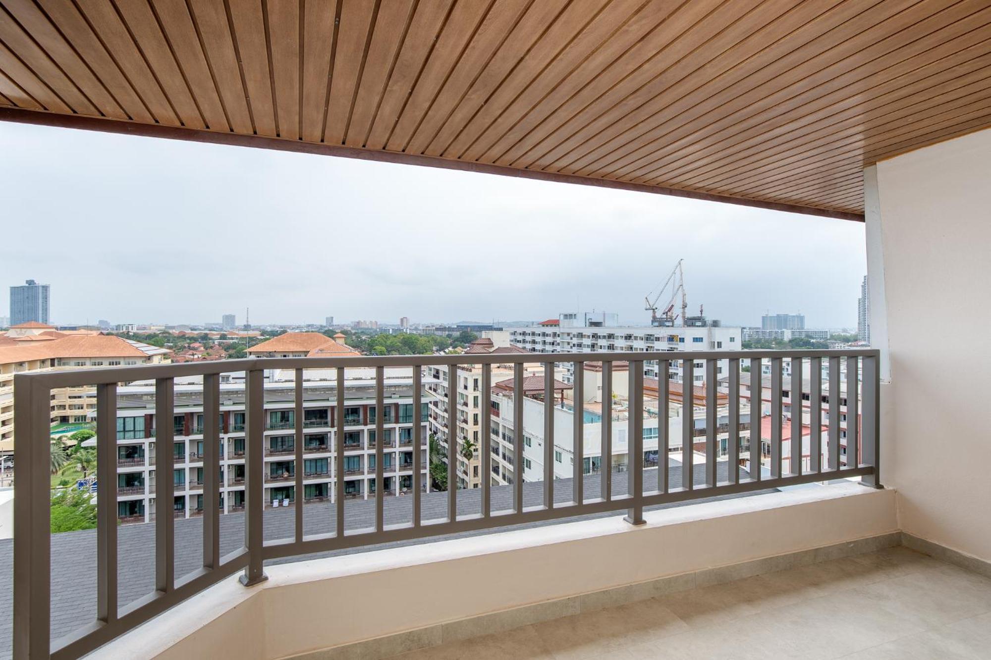 Jomtien Thani Hotel Bagian luar foto