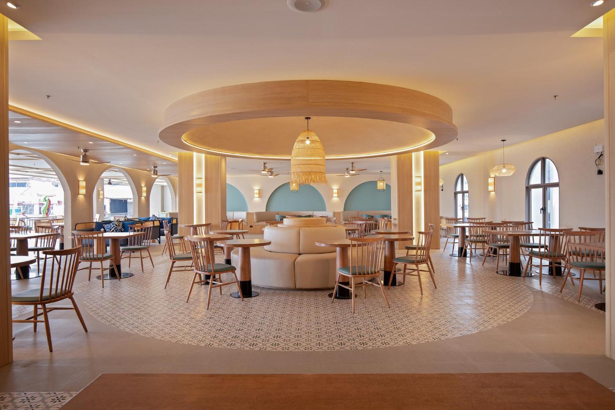Jomtien Thani Hotel Bagian luar foto