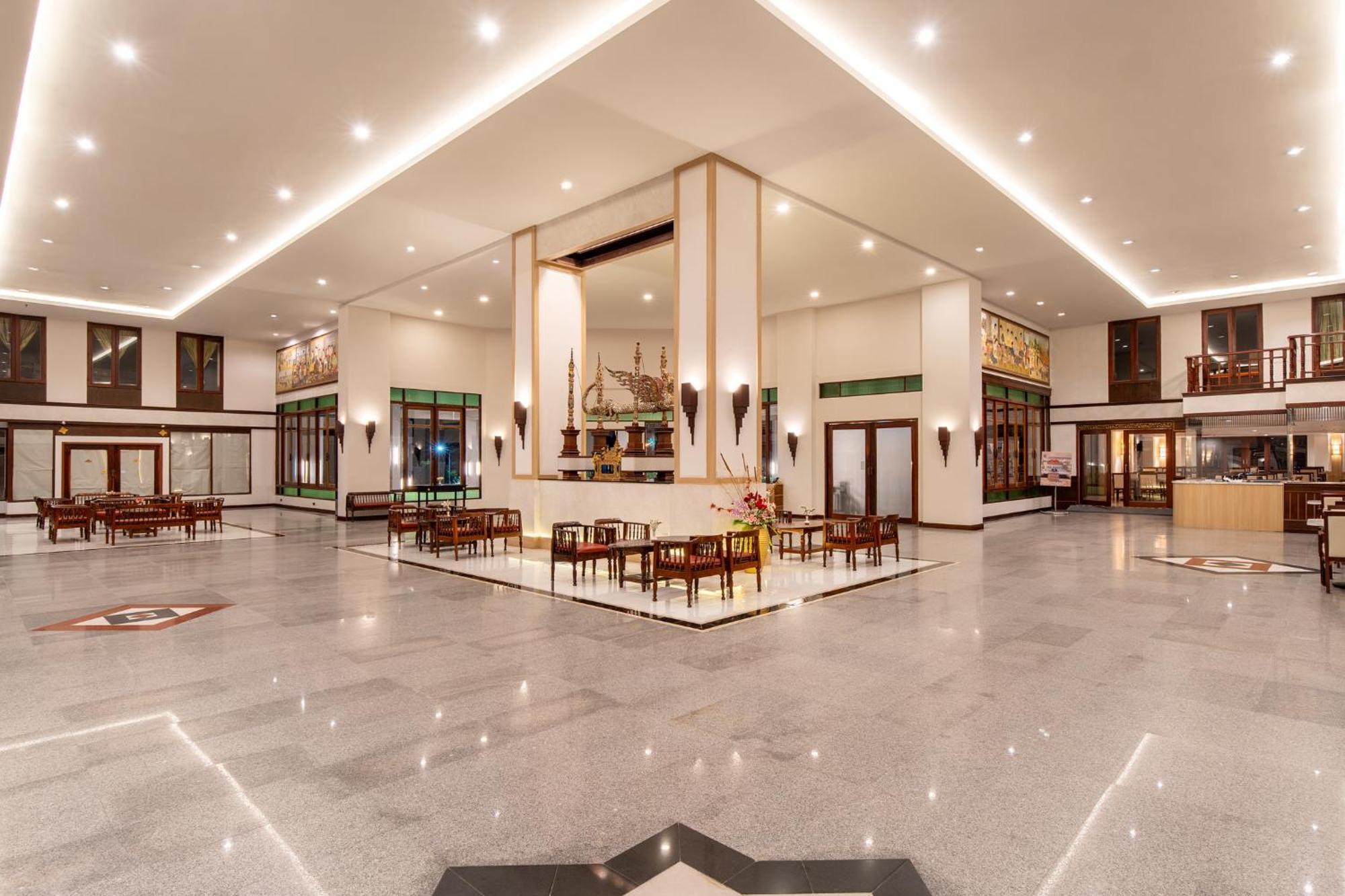Jomtien Thani Hotel Bagian luar foto